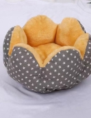 Pet cushioning four seasons can use dog nest cat nest candy embroidered pet nest cat nest dog nest